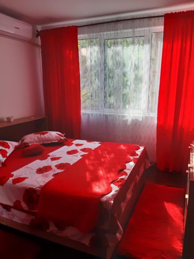 Apartament R&A Apartamento Orşova Exterior foto
